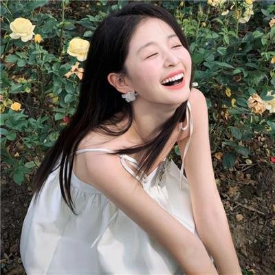 黑月光只想爆红